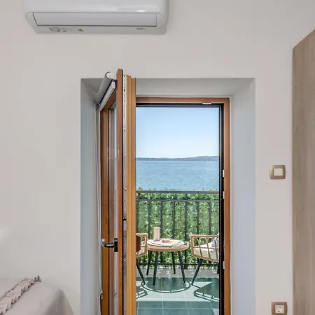 Seafront Balcony Panoramic View アパート